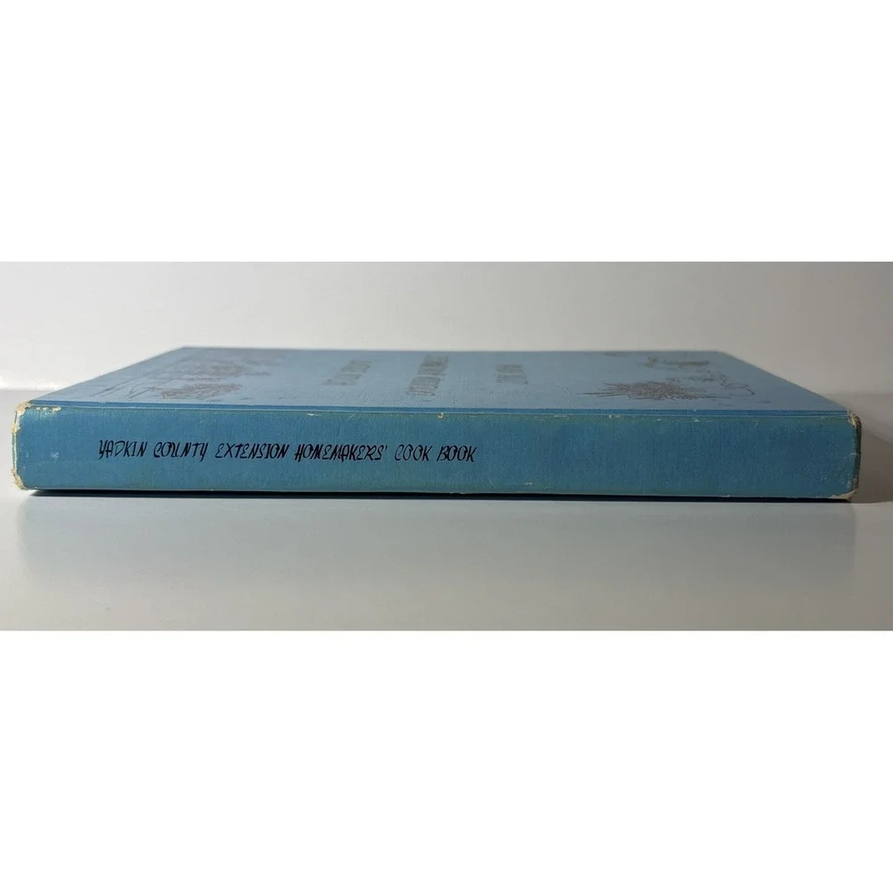 Yadkin County Extension Homemakers Cookbook 1985 North Carolina Hardcover